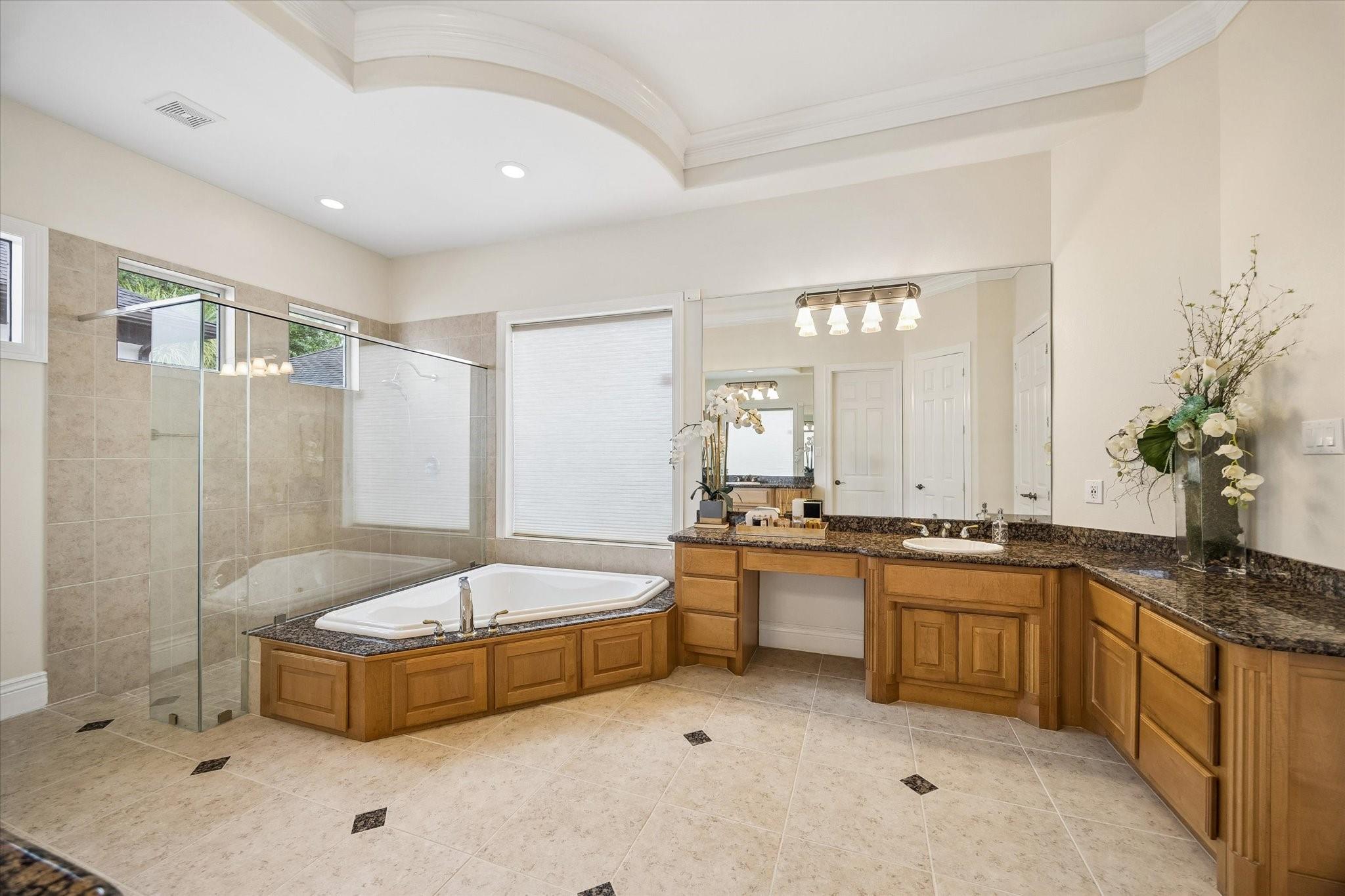 Sugar Land, Texas, 77479, United States, 4 Bedrooms Bedrooms, ,5 BathroomsBathrooms,Residential,Active,2044997