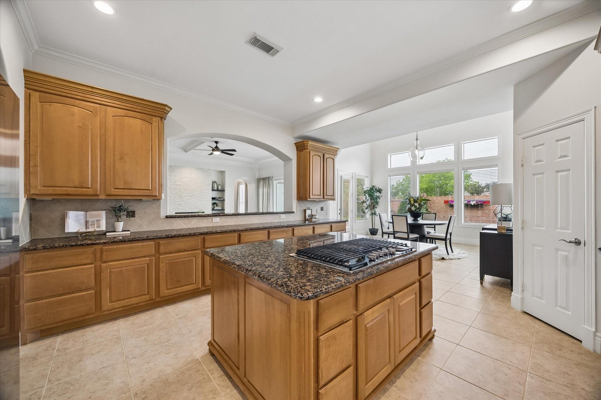 Sugar Land, Texas, 77479, United States, 4 Bedrooms Bedrooms, ,5 BathroomsBathrooms,Residential,Active,2044997