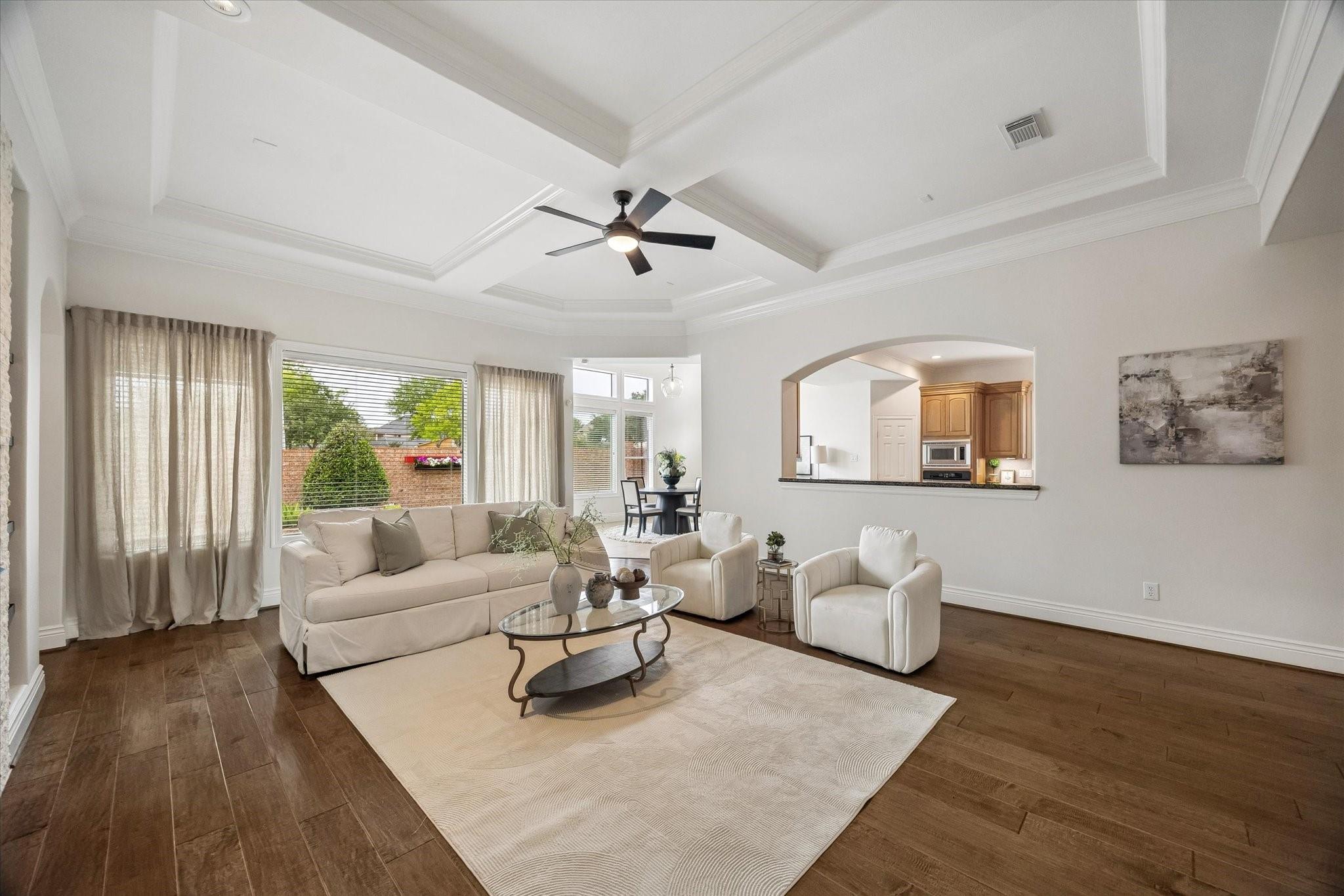 Sugar Land, Texas, 77479, United States, 4 Bedrooms Bedrooms, ,5 BathroomsBathrooms,Residential,Active,2044997