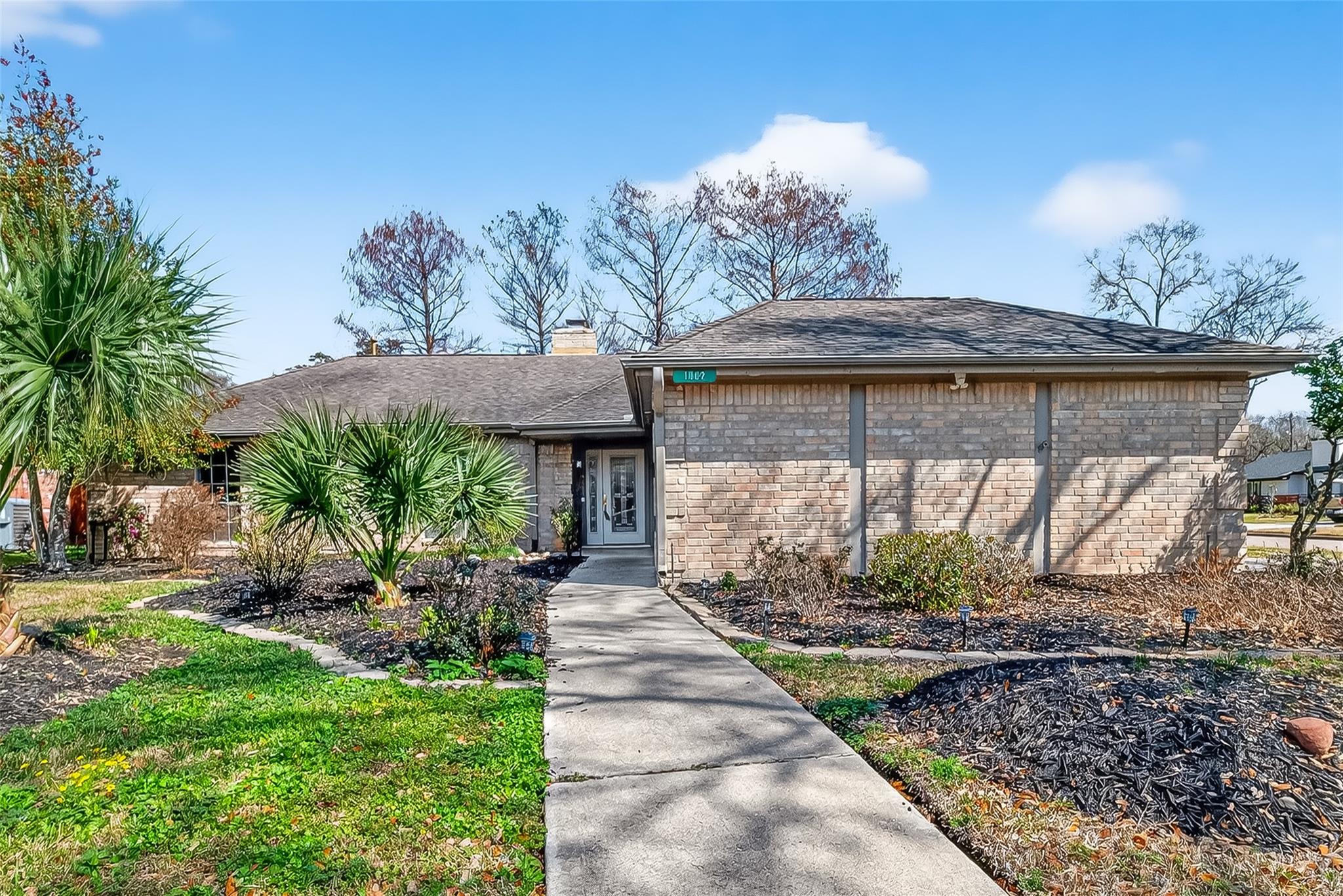 1002 Parkstead Drive