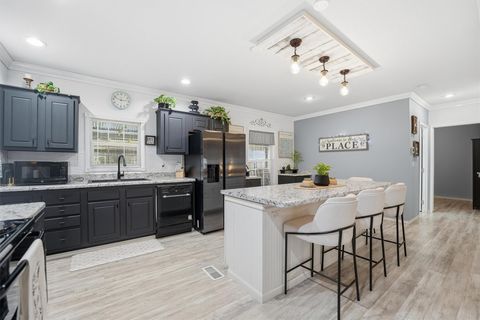 395 County Road 3891 S Cleveland TX 77328