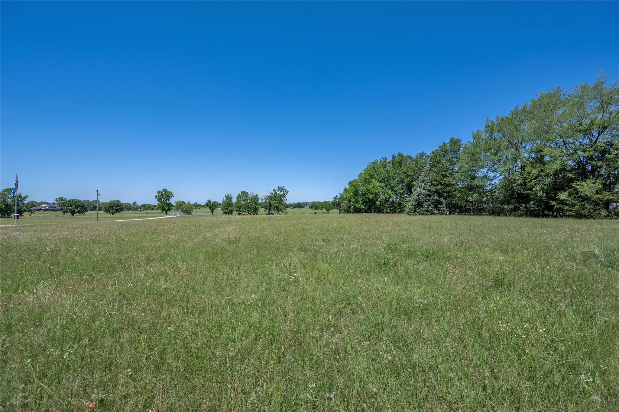 22165 County Road 1199