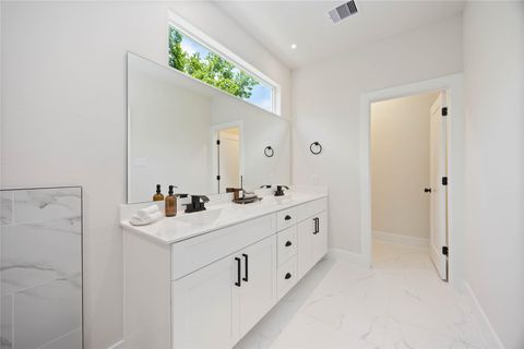 Tiny photo for 10608 Ashville Drive, Houston, TX 77051 (MLS # 72529252)