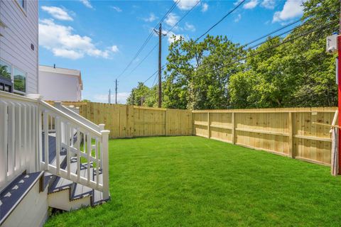 Tiny photo for 10608 Ashville Drive, Houston, TX 77051 (MLS # 72529252)