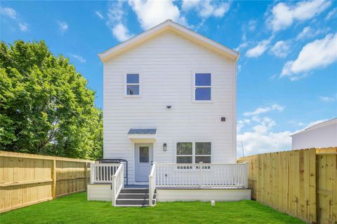 Tiny photo for 10608 Ashville Drive, Houston, TX 77051 (MLS # 72529252)