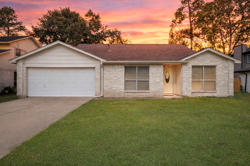 Photo of 3615 Village Grove Drive, Humble, TX 77396 (MLS # 824904)