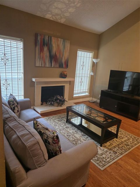 Photo of 1962 Augusta Drive, Houston, TX 77057 (MLS # 32651520)
