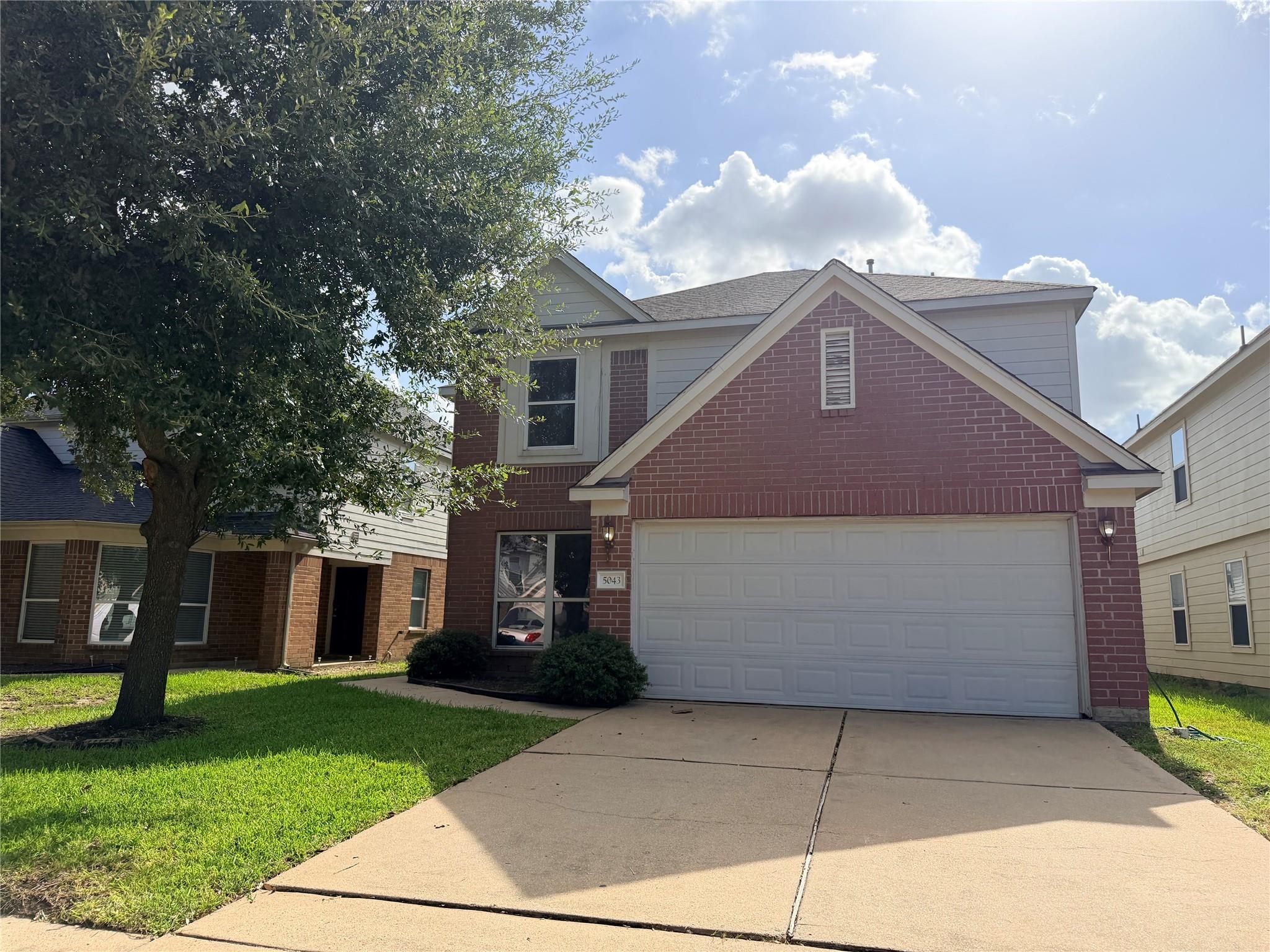 5043 Lamppost Hill Court