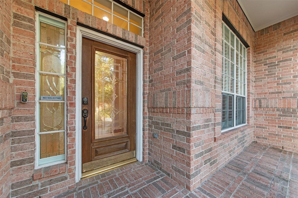 Photo of 19810 Texas Laurel Trail, Humble, TX 77346 (MLS # 85725003)