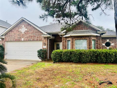 Photo of 18215 Linden Forest Lane, Katy, TX 77449 (MLS # 45345356)