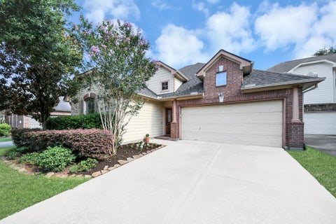 Photo of 21710 S Shallow Glen Lane, Katy, TX 77450 (MLS # 55178493)