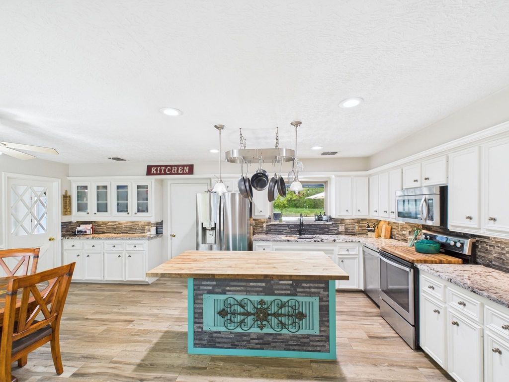 Photo of 1310 Golden Bear Lane, Kingwood, TX 77339 (MLS # 73673093)