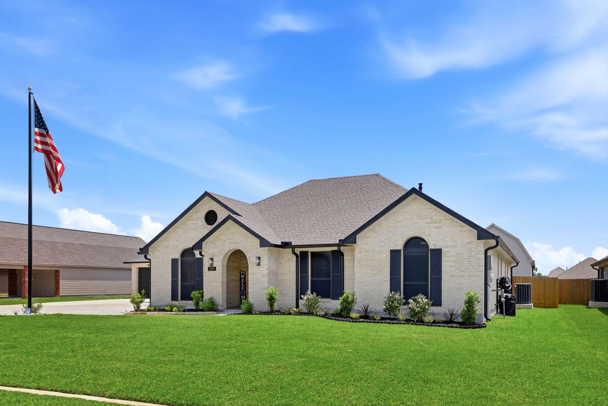 2109 Amistad Road