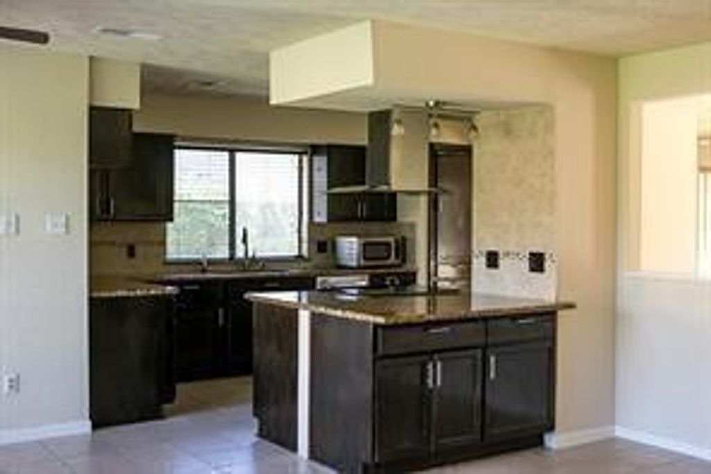 Photo of 2907 Colonial Drive, Sugar Land, TX 77479 (MLS # 48623875)