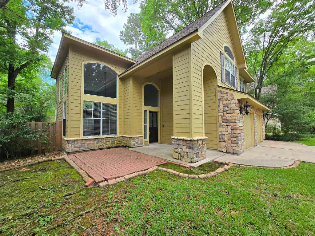 Photo of 134 W Greywing Circle, The Woodlands, TX 77382 (MLS # 81602870)