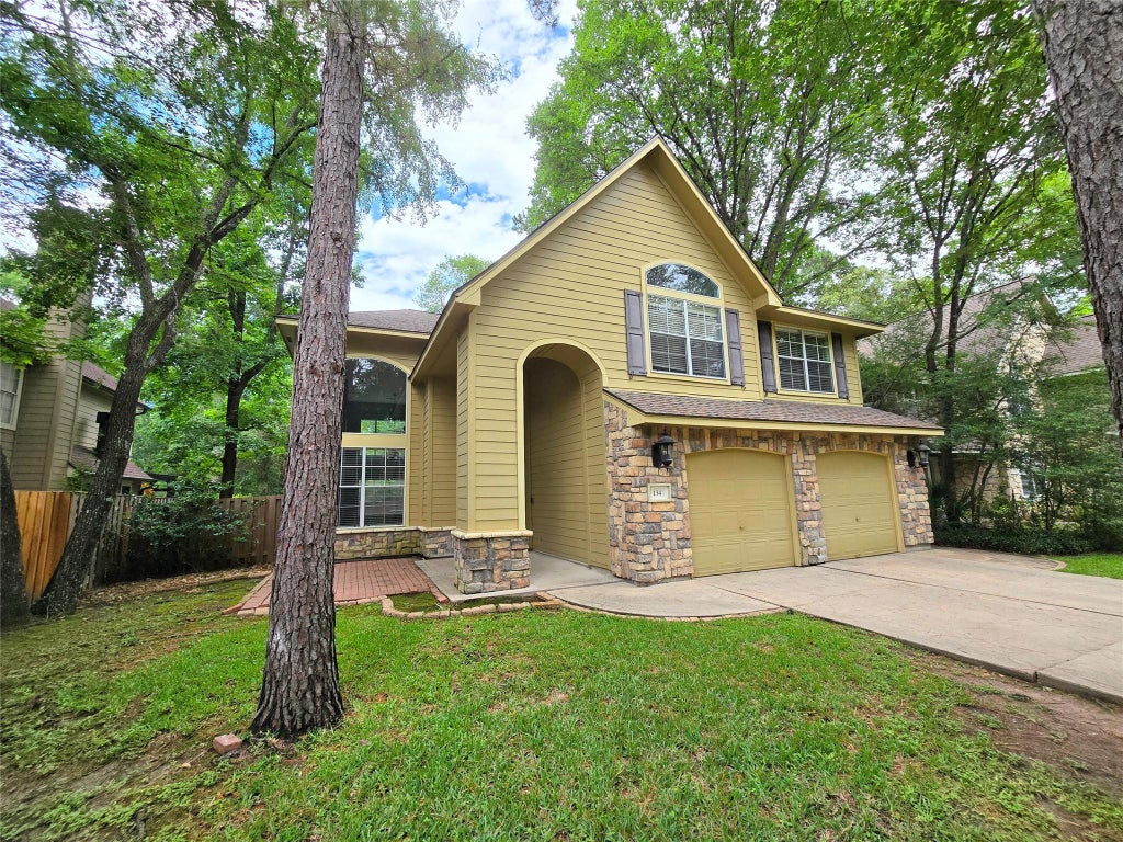 Photo of 134 W Greywing Circle, The Woodlands, TX 77382 (MLS # 81602870)