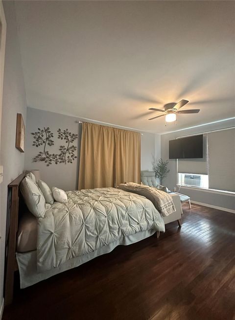 Photo of 4302 Polk Street #2, Houston, TX 77023 (MLS # 46285978)