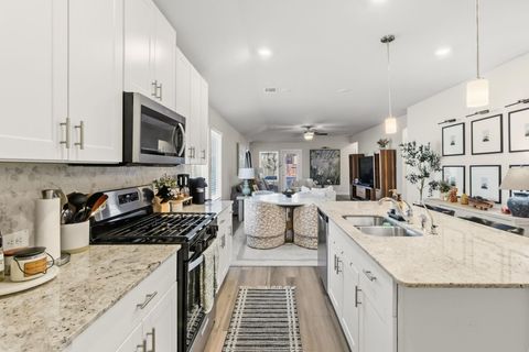 Tiny photo for 12107 Rushing Ridge Drive, Baytown, TX 77523 (MLS # 88672379)