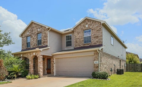 Photo of 403 Hurstshire Bend, Katy, TX 77494 (MLS # 73113157)