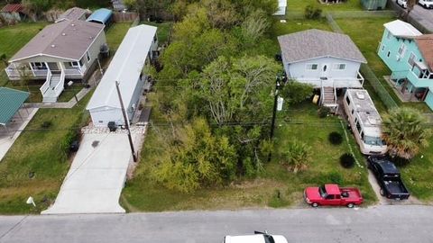 Photo of TBD 7th Street, Dickinson, TX 77539 (MLS # 24278216)