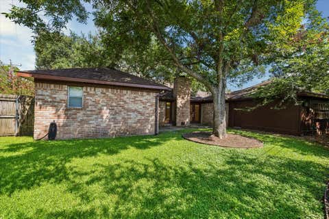 Tiny photo for 9402 Brig O Doon Circle, Houston, TX 77096 (MLS # 61683480)