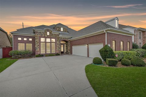Photo of 18743 Duke Lake Drive, Spring, TX 77388 (MLS # 11857314)