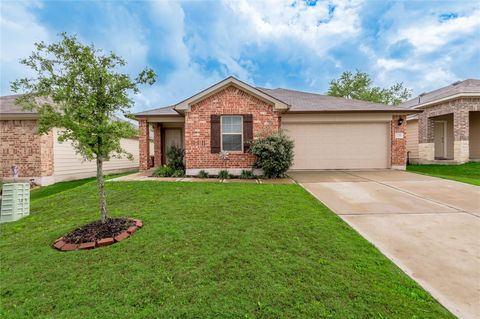 Photo of 226 Pecos Drive, Huntsville, TX 77340 (MLS # 13376261)