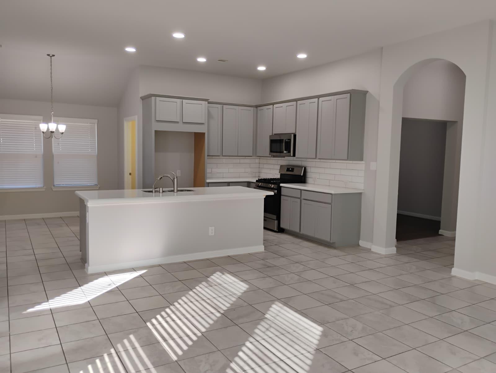 8118 Fairfield Manor Way