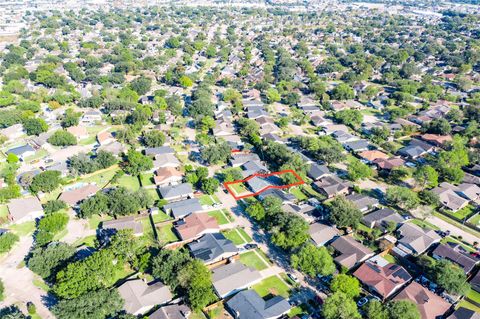 Tiny photo for 15423 Empanada Drive, Houston, TX 77083 (MLS # 2364132)