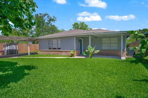 Photo of 3531 Dalstrom Street, Houston, TX 77047 (MLS # 12200272)