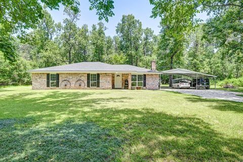 Photo of 140 County Road 2005, Liberty, TX 77575 (MLS # 73614797)
