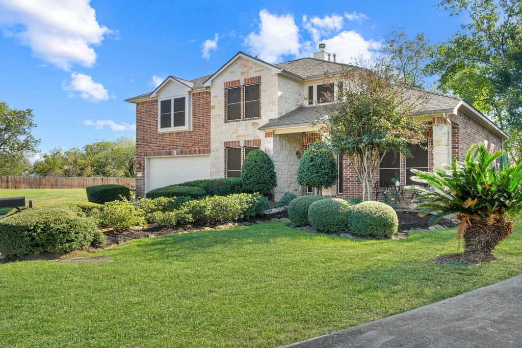 Photo of 2106 Short Path Court, Spring, TX 77373 (MLS # 83759085)