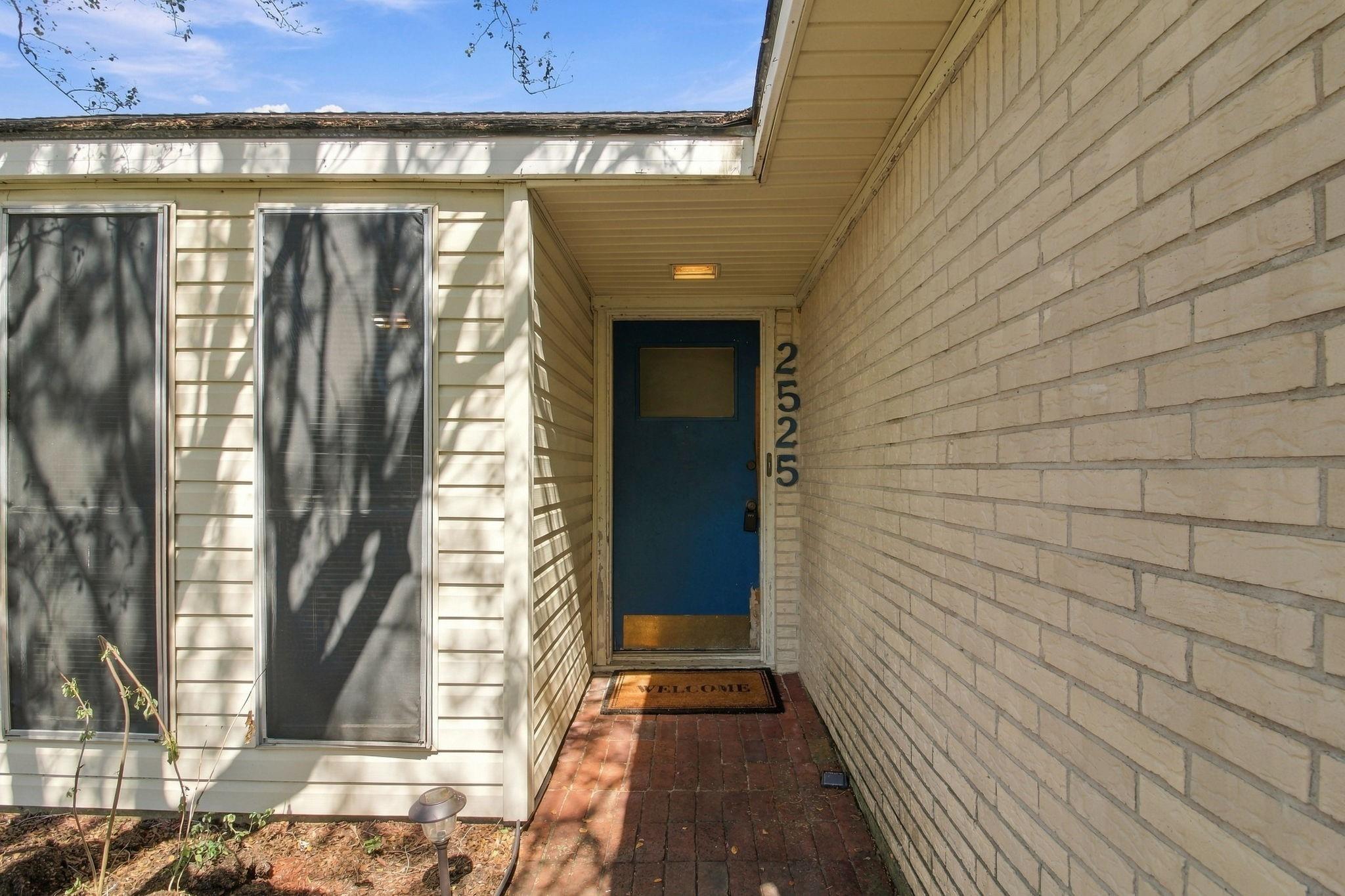 2525 Pickerton Drive