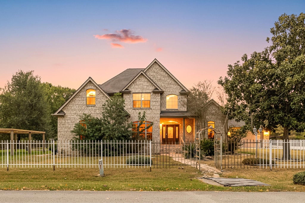 Photo of 21427 Tophill Drive, Spring, TX 77388 (MLS # 40567891)