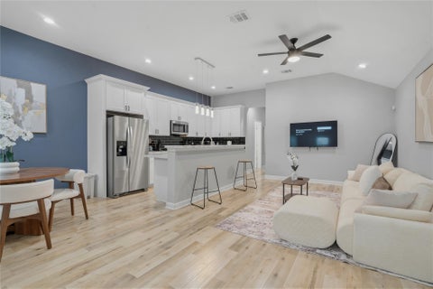 Tiny photo for 5202 Northridge Drive #A/B, Houston, TX 77033 (MLS # 50137029)