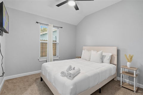 Tiny photo for 5202 Northridge Drive #A/B, Houston, TX 77033 (MLS # 50137029)