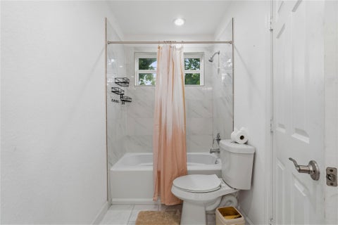Tiny photo for 5202 Northridge Drive #A/B, Houston, TX 77033 (MLS # 50137029)