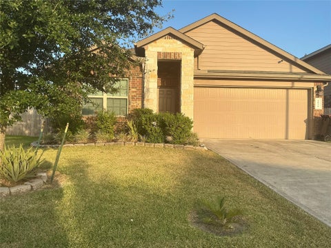 Homes For Rent - 4030 Emperor Valley Lane<br/> Harris County, Baytown, TX 77521