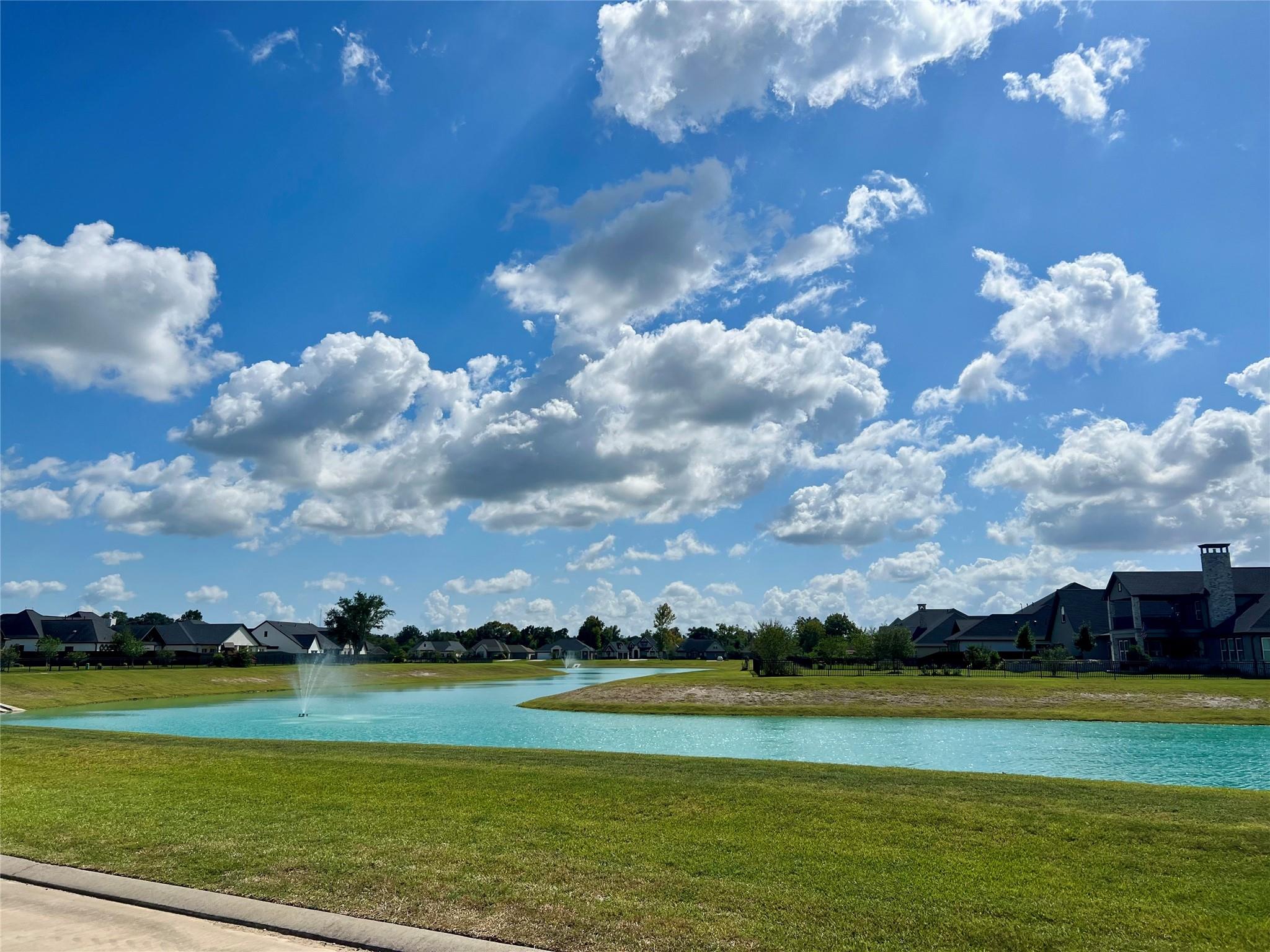 15722 N Tower Circle