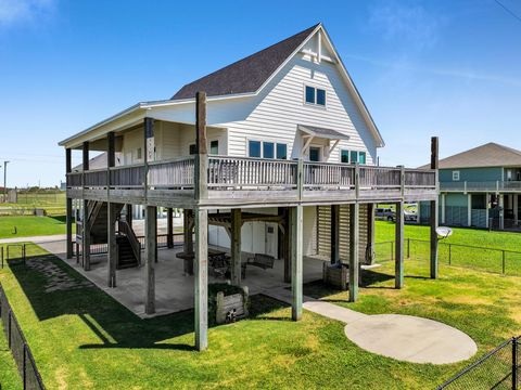 Photo of 2312 Antigua Circle, Crystal Beach, TX 77650 (MLS # 74467055)