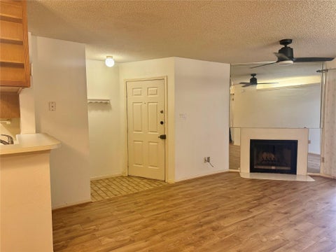 Photo of 2121 Hepburn Street #407, Houston, TX 77054 (MLS # 70596418)