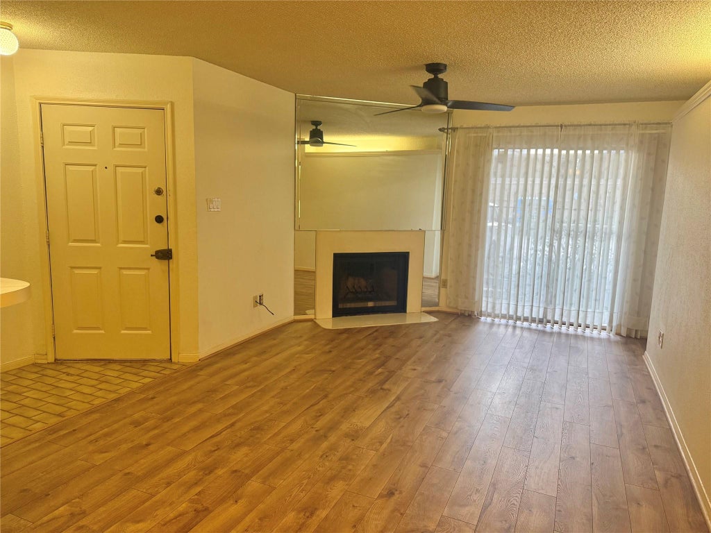 Photo of 2121 Hepburn Street #407, Houston, TX 77054 (MLS # 70596418)