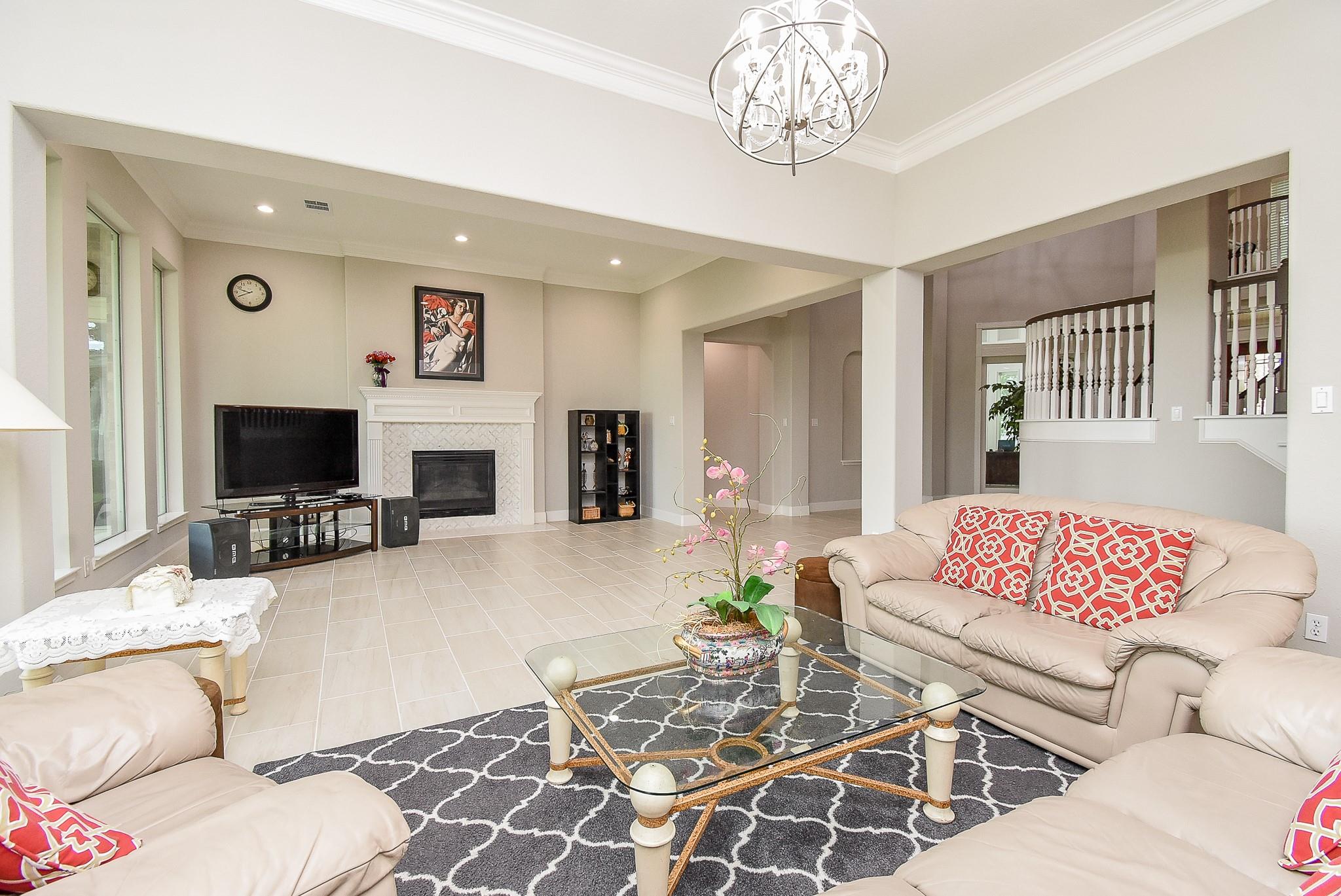 Sugar Land, Texas, 77479, United States, 5 Bedrooms Bedrooms, ,5 BathroomsBathrooms,Residential,Active,2034016