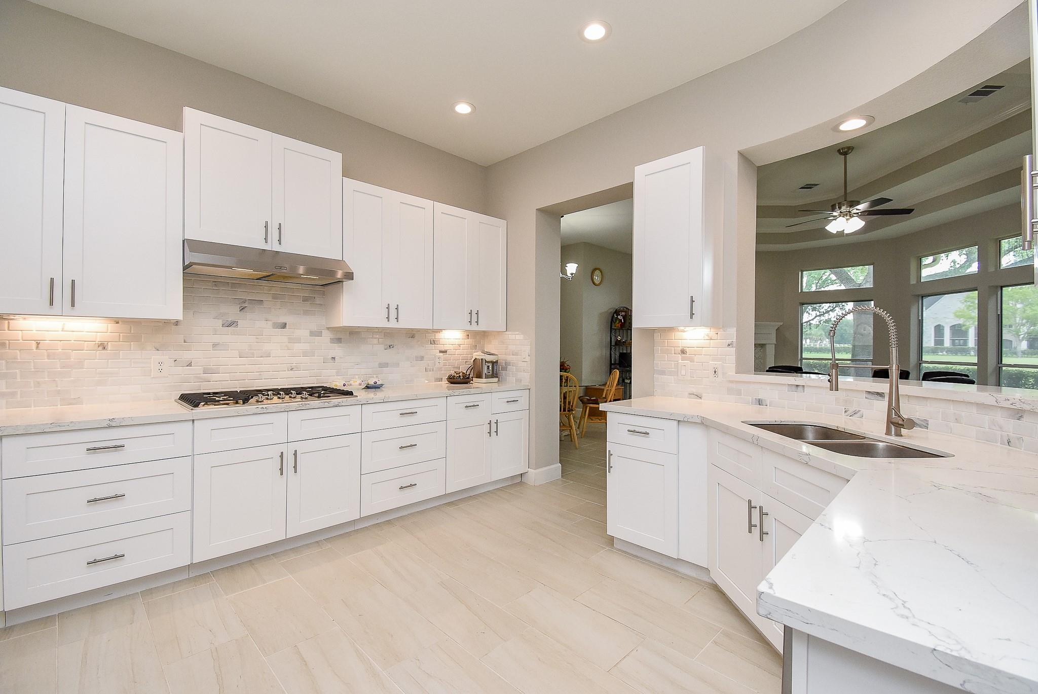 Sugar Land, Texas, 77479, United States, 5 Bedrooms Bedrooms, ,5 BathroomsBathrooms,Residential,Active,2034016