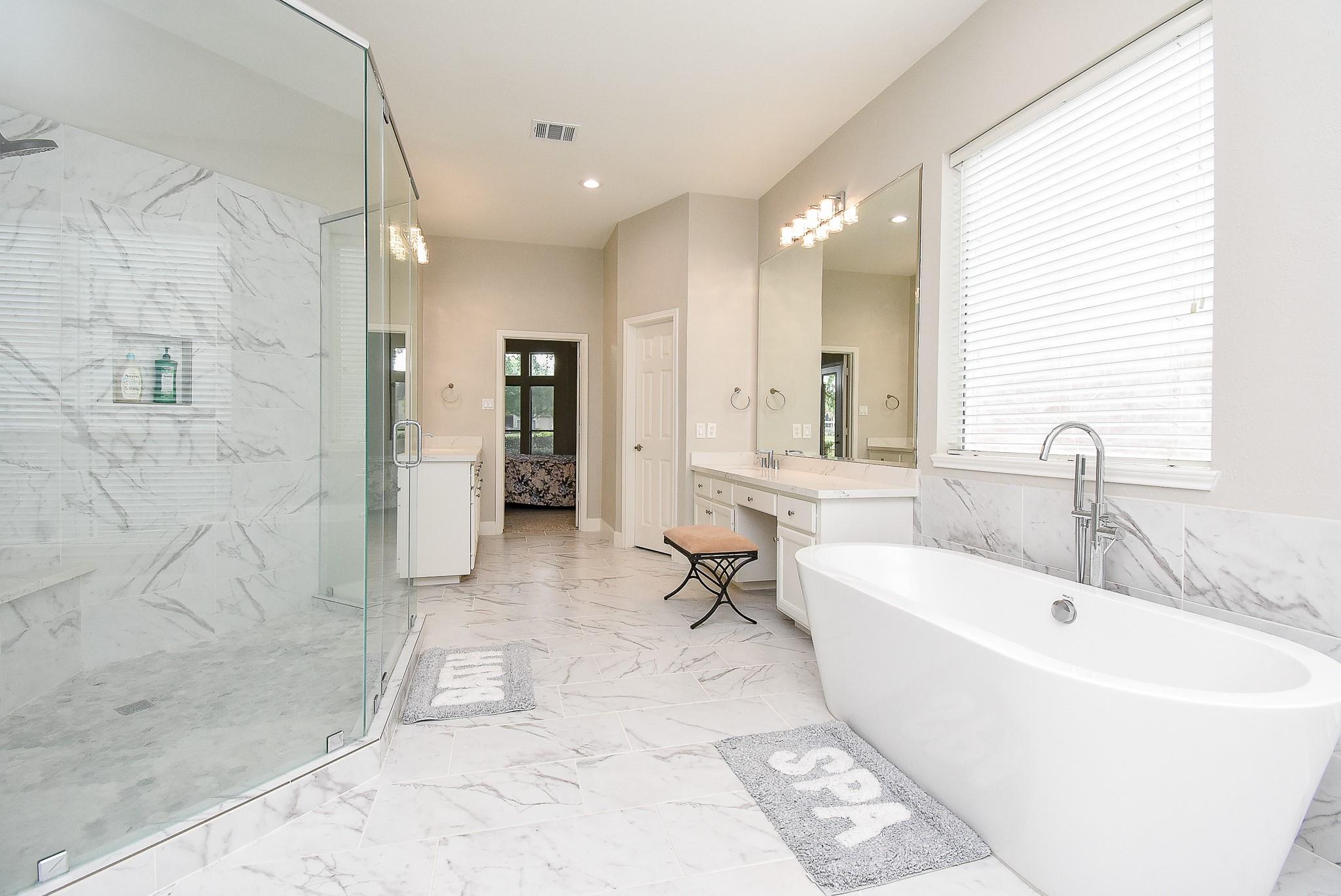 Sugar Land, Texas, 77479, United States, 5 Bedrooms Bedrooms, ,5 BathroomsBathrooms,Residential,Active,2034016