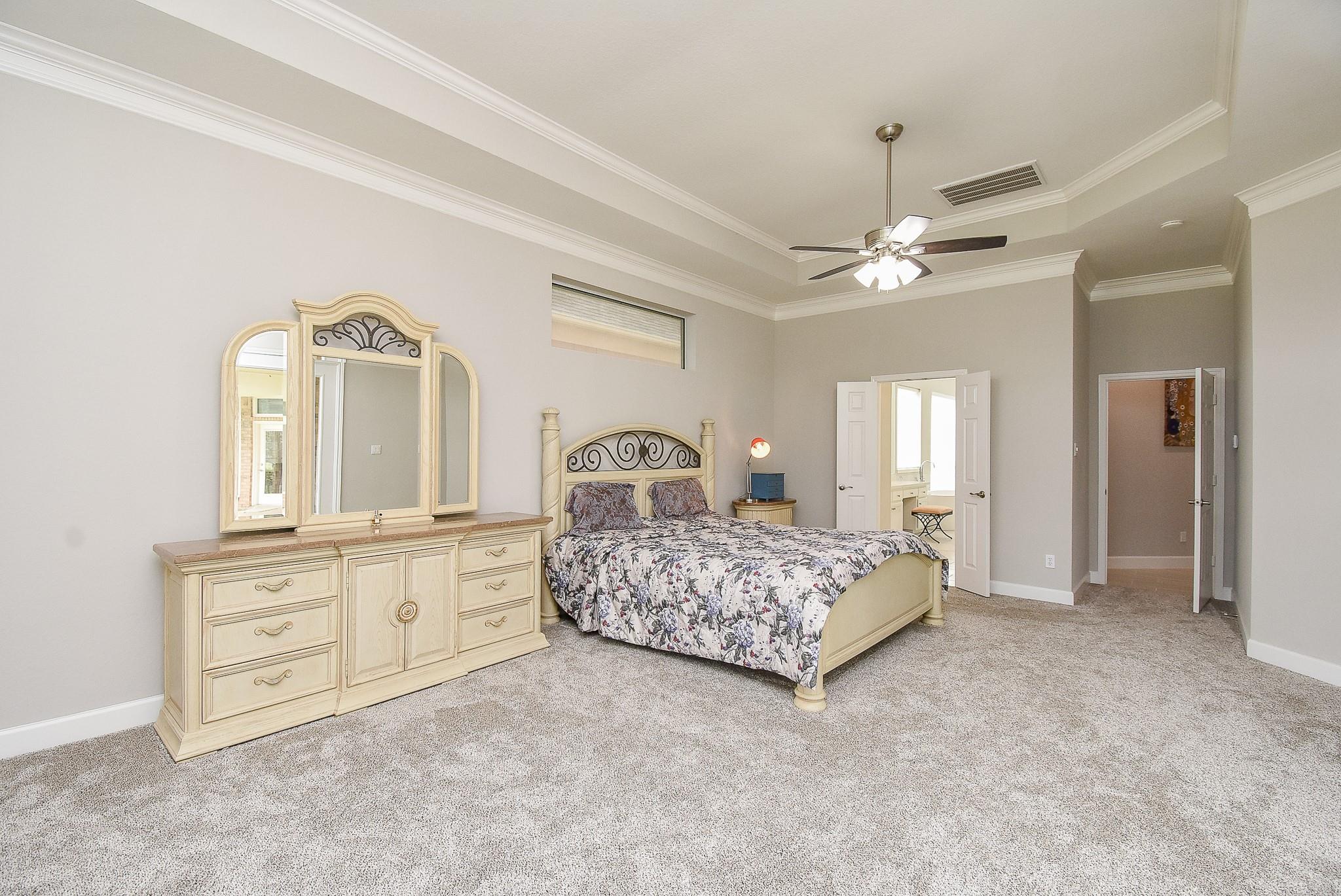 Sugar Land, Texas, 77479, United States, 5 Bedrooms Bedrooms, ,5 BathroomsBathrooms,Residential,Active,2034016