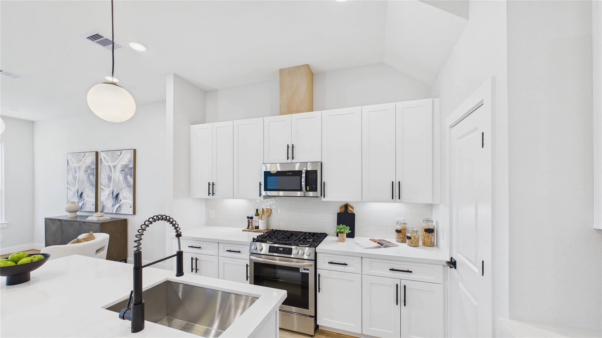 5027 Golden Forest Drive B