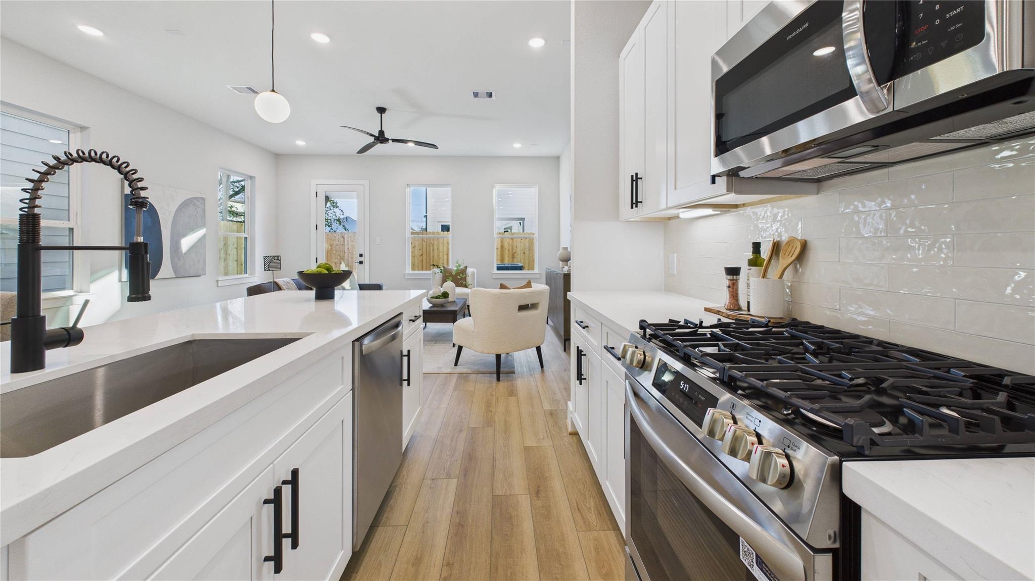 5027 Golden Forest Drive B