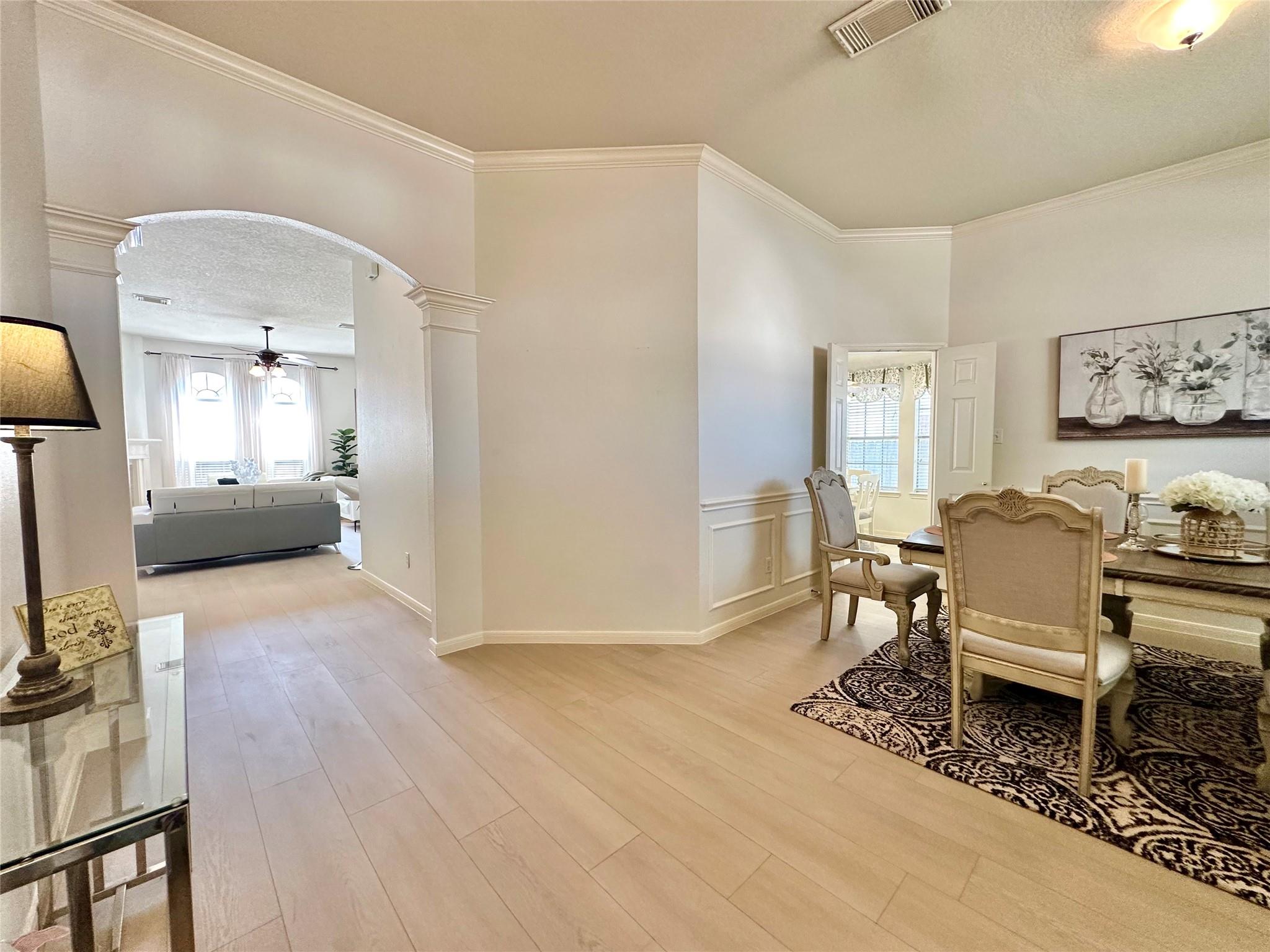 5822 Carta Valley Lane