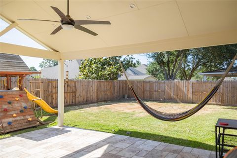 Tiny photo for 410 Blossomwood Drive, League City, TX 77573 (MLS # 63257223)